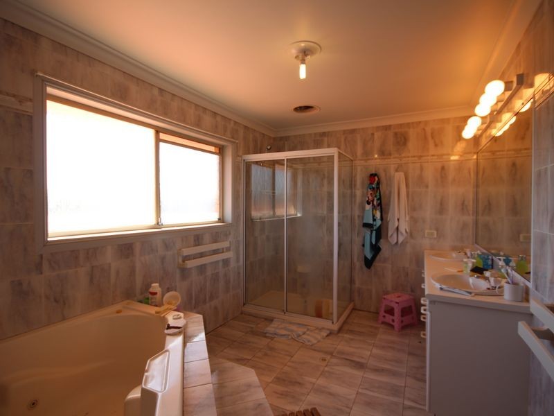 2 Pierce Court, Stretton QLD 4116