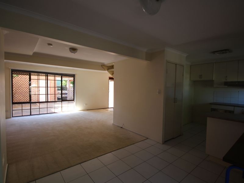 31/1 Kelda Street, Robertson QLD 4109
