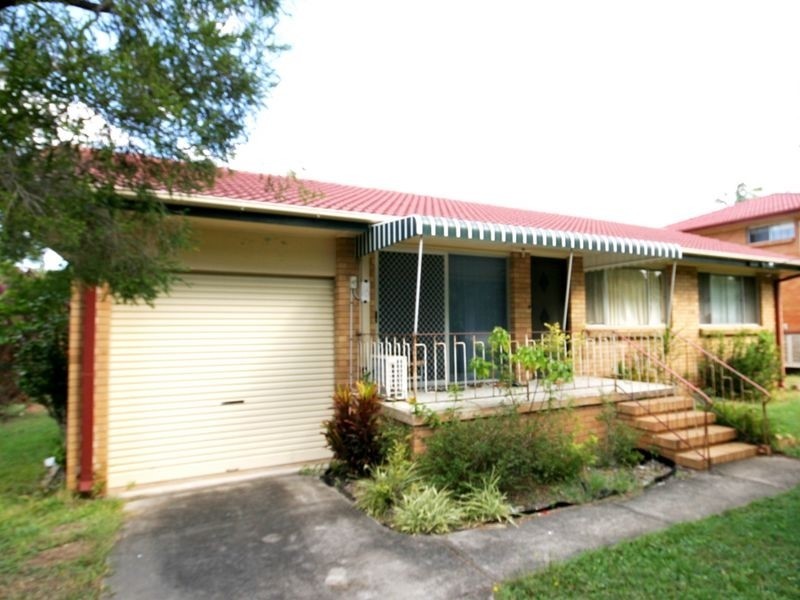 16 Joplin St, Robertson QLD 4109