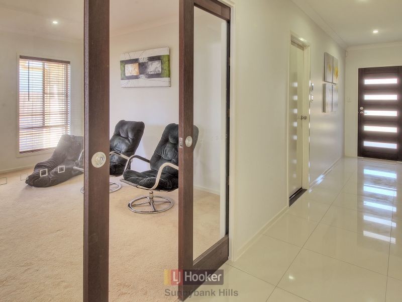 32 Aster Place, Calamvale QLD 4116