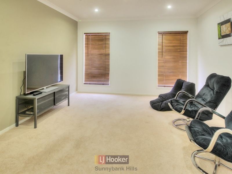 32 Aster Place, Calamvale QLD 4116
