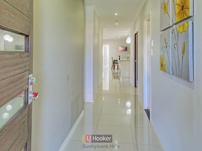32 Aster Place, Calamvale QLD 4116