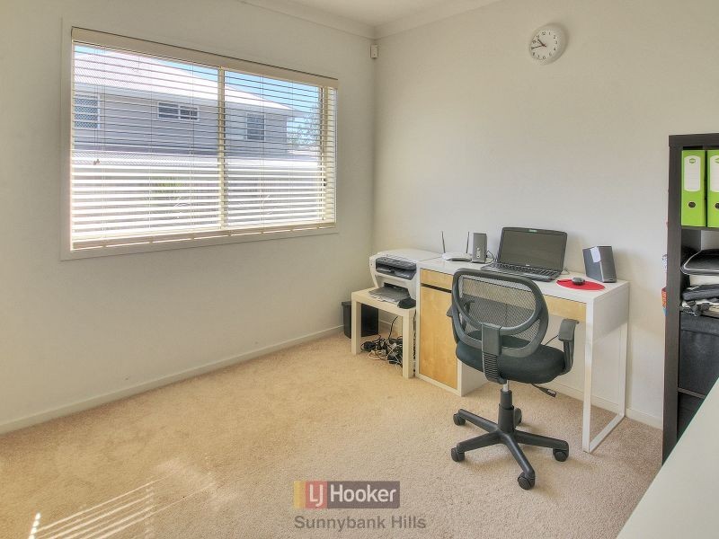 32 Aster Place, Calamvale QLD 4116