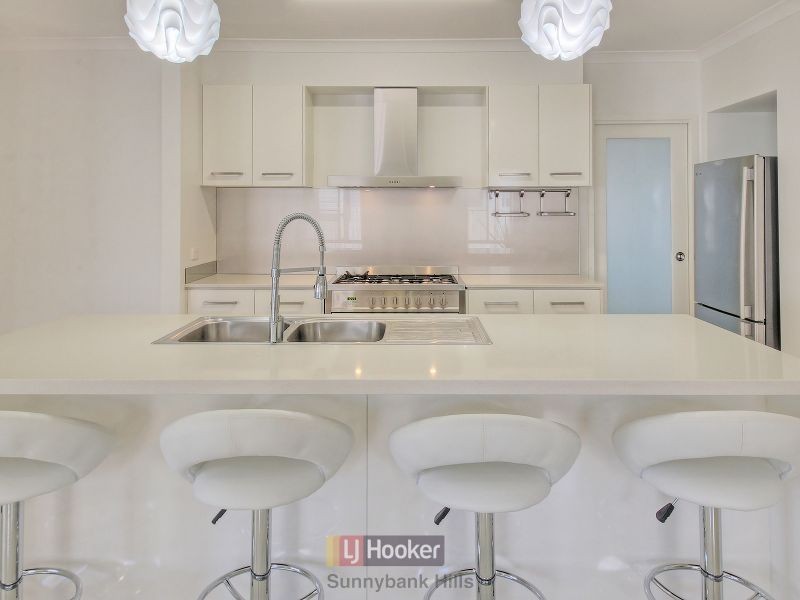 32 Aster Place, Calamvale QLD 4116