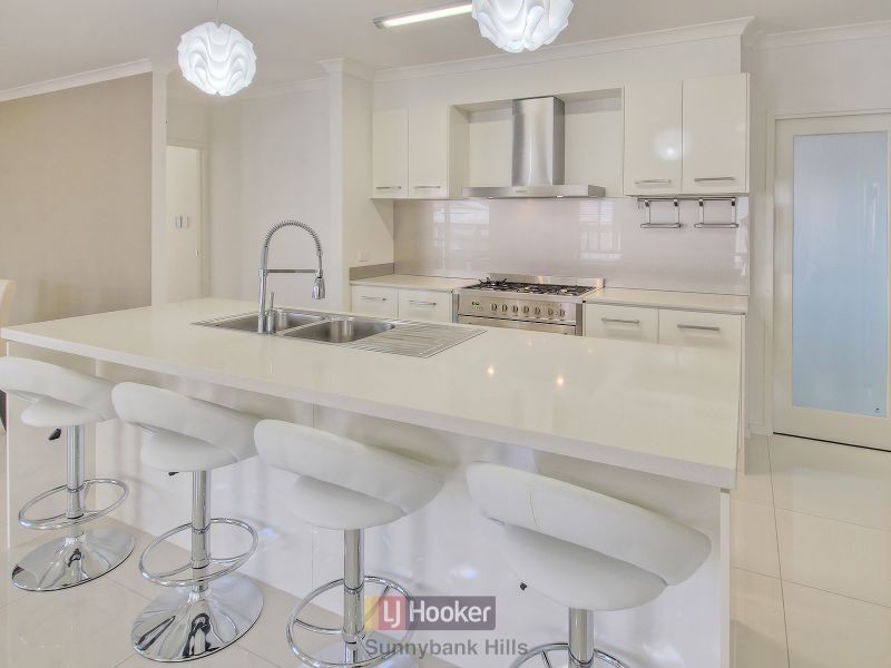 32 Aster Place, Calamvale QLD 4116