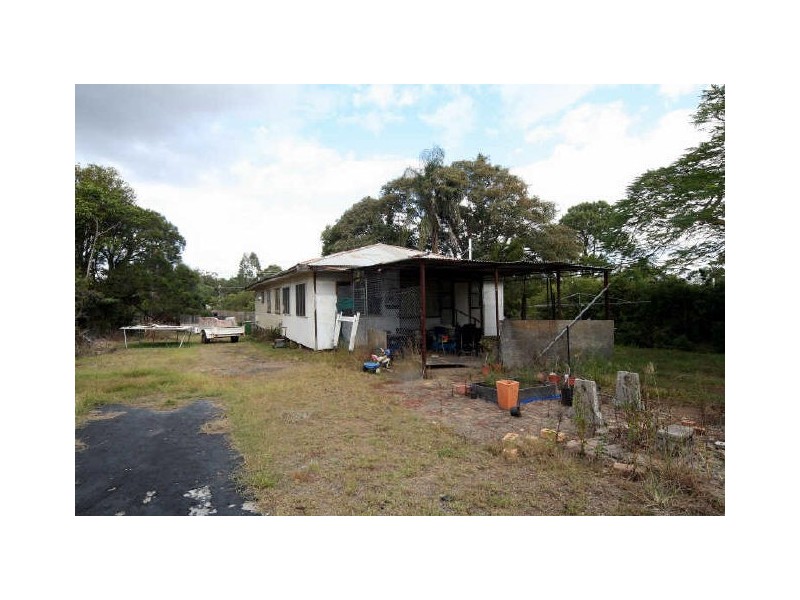 22 Monash Rd, Loganlea QLD 4131