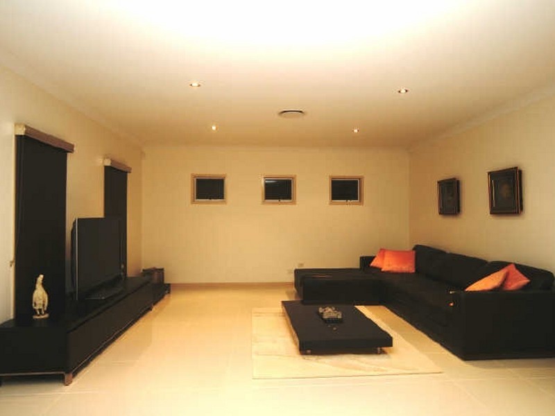 35 Rutherglen Cr, Calamvale QLD 4116