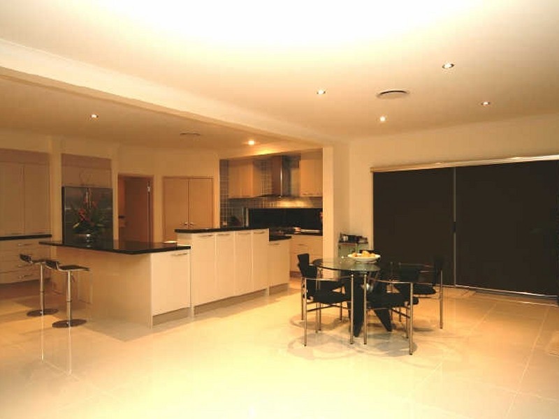 35 Rutherglen Cr, Calamvale QLD 4116