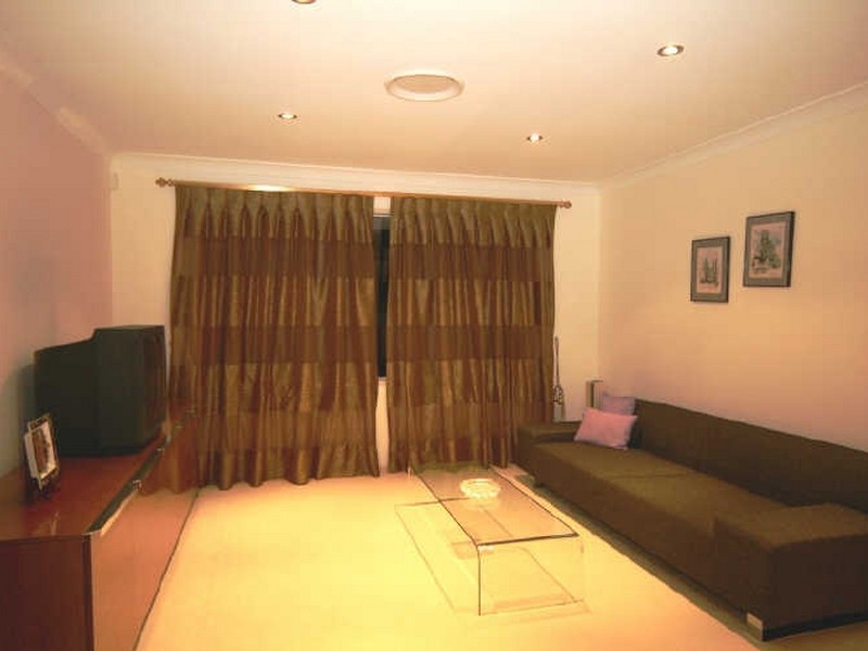 35 Rutherglen Cr, Calamvale QLD 4116