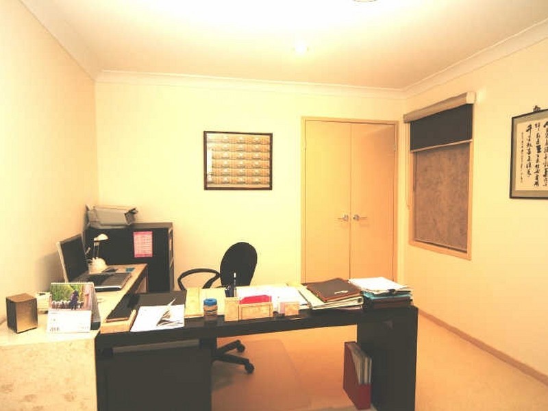 35 Rutherglen Cr, Calamvale QLD 4116