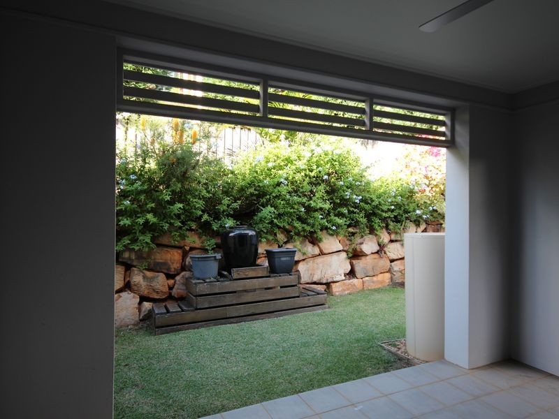 18 Mode Place, Eight Mile Plains QLD 4113