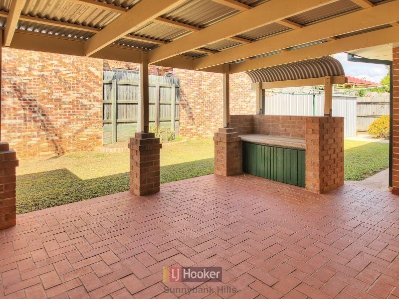 5 Umbel Place, Calamvale QLD 4116