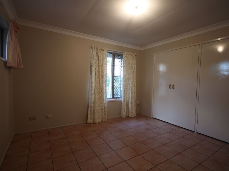 60 Kidd Street, Robertson QLD 4109