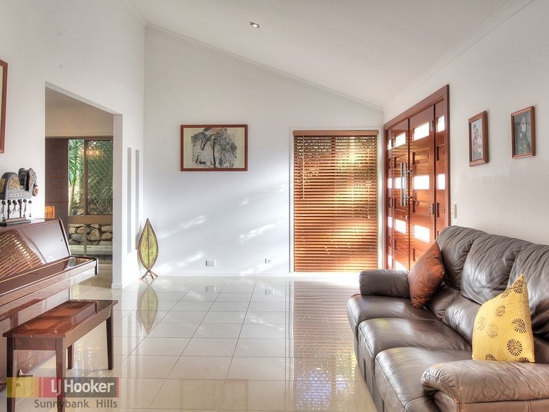 150 Didbrook Street, Robertson QLD 4109