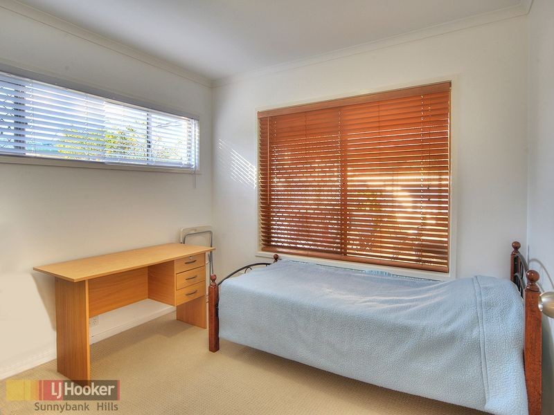 150 Didbrook Street, Robertson QLD 4109