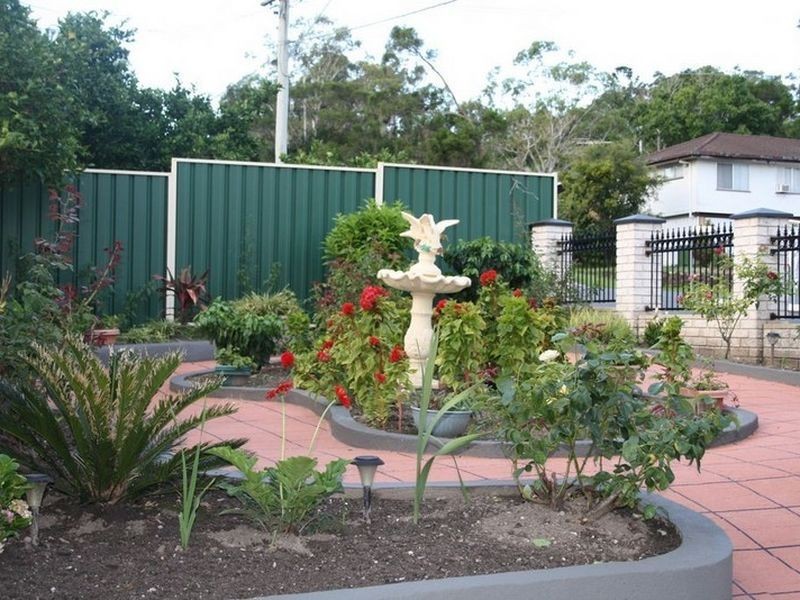 19 Barbarella Drive, Springwood QLD 4127