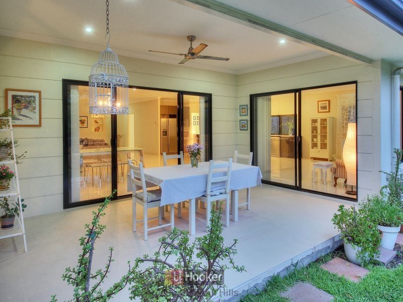 17 Cleveland Place, Stretton QLD 4116