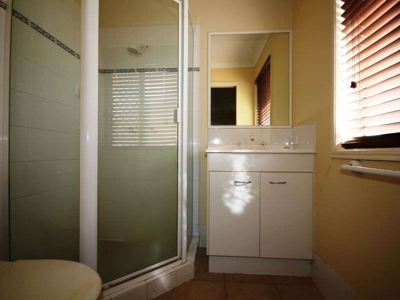 6 Innes Close, Parkinson QLD 4115