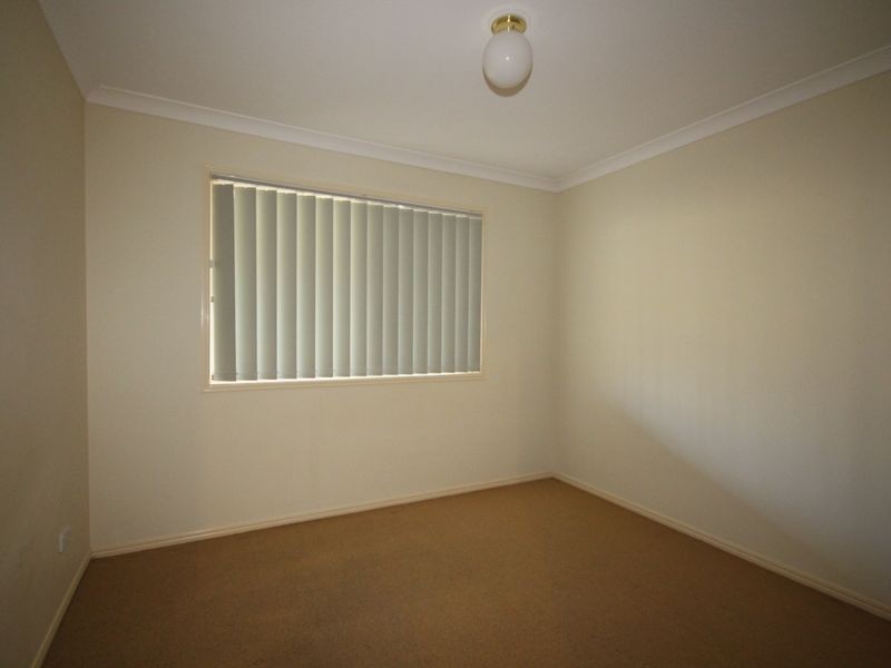 6 Innes Close, Parkinson QLD 4115