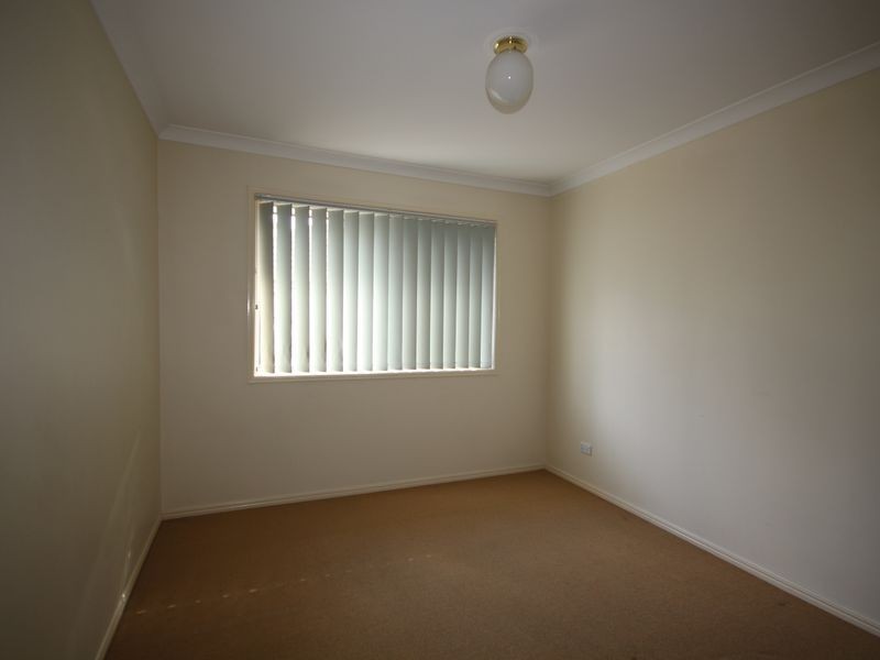 6 Innes Close, Parkinson QLD 4115
