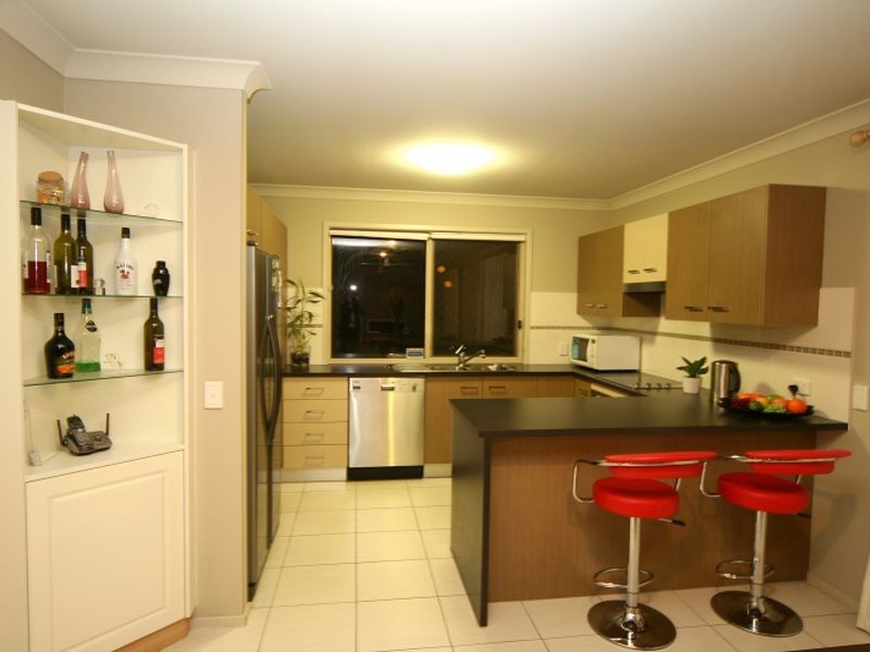 36 Mapelton Circuit, Parkinson QLD 4115