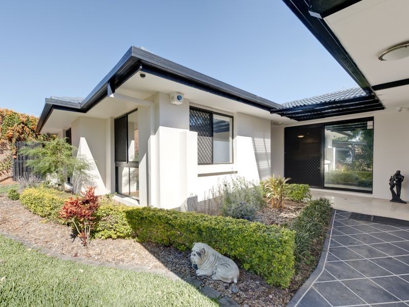 10 Vinca Street, Runcorn QLD 4113