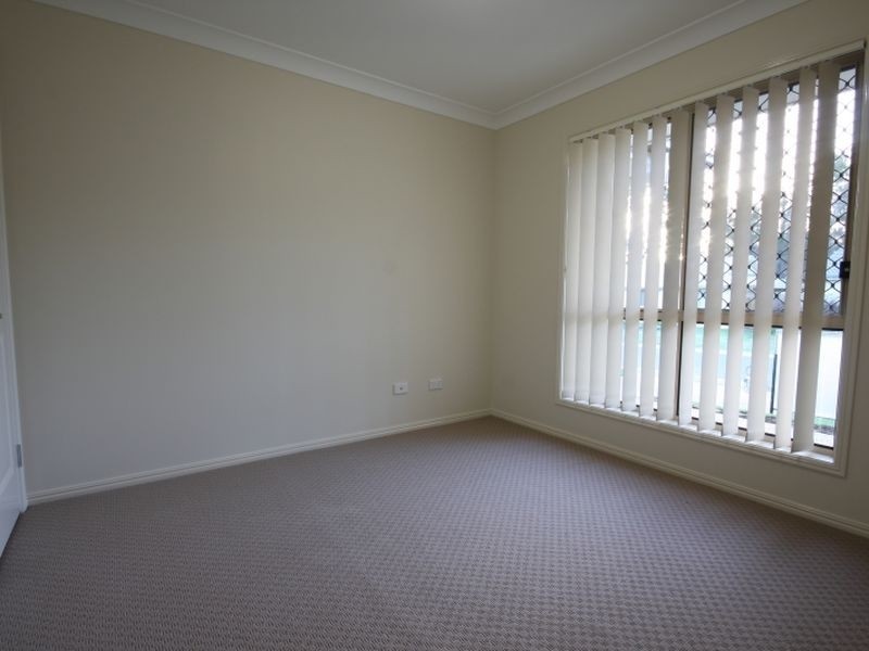 31 Michigan Cres, Parkinson QLD 4115