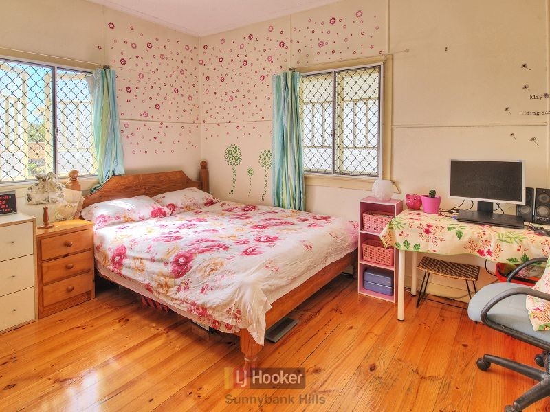 52 Beenleigh Road, Coopers Plains QLD 4108