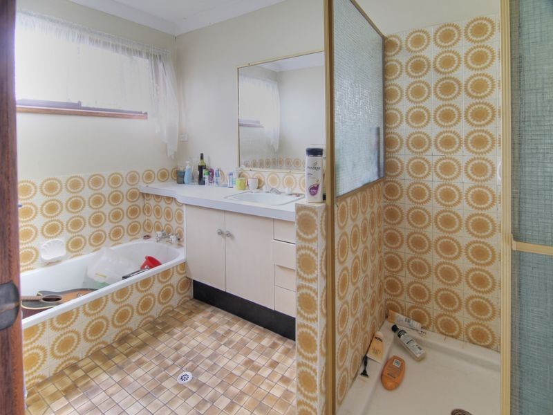 23 Yamal Street, Robertson QLD 4109