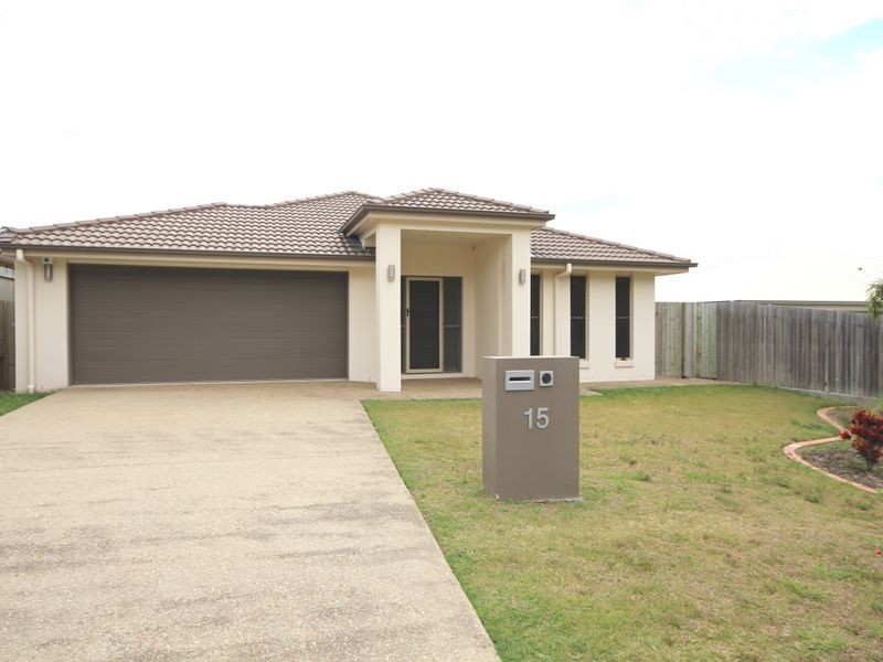 15 Harvey Place, Calamvale QLD 4116