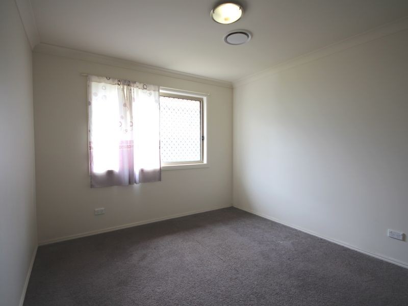 15 Harvey Place, Calamvale QLD 4116