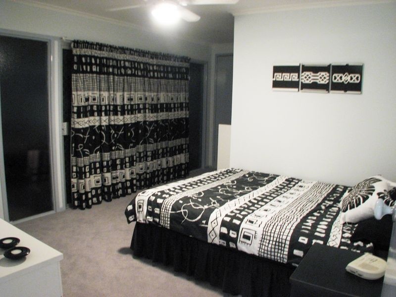 24 Sunnybrae St, Sunnybank QLD 4109