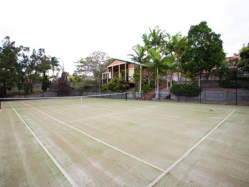 132 Kardella St, Stretton QLD 4116