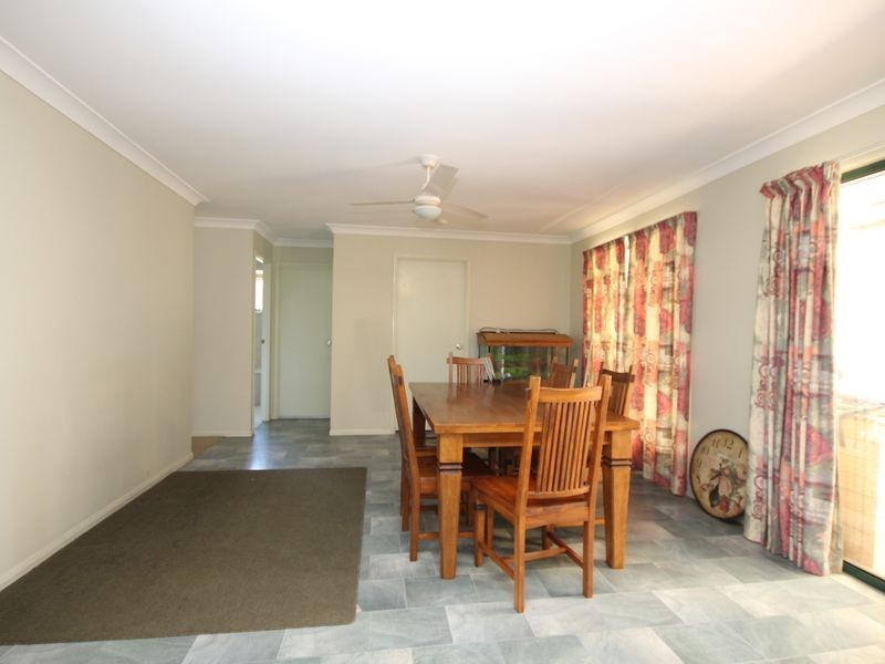 15 Benjamina Circuit, Regents Park QLD 4118