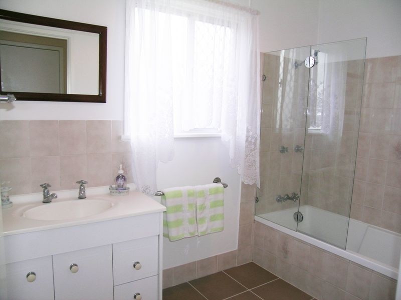 109 Morden Rd, Sunnybank Hills QLD 4109