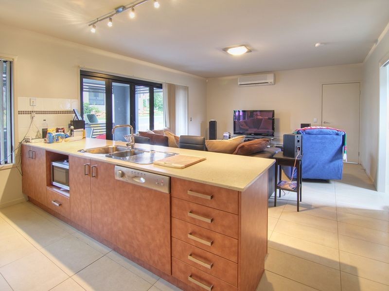 Eight Mile Plains QLD 4113