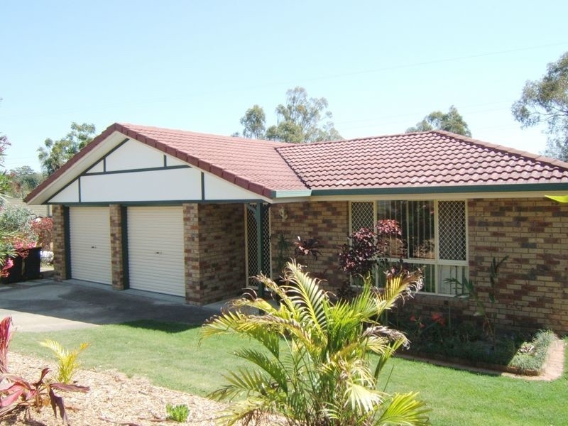 8 Catalpa St, Eight Mile Plains QLD 4113