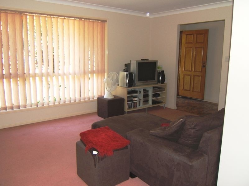 8 Catalpa St, Eight Mile Plains QLD 4113