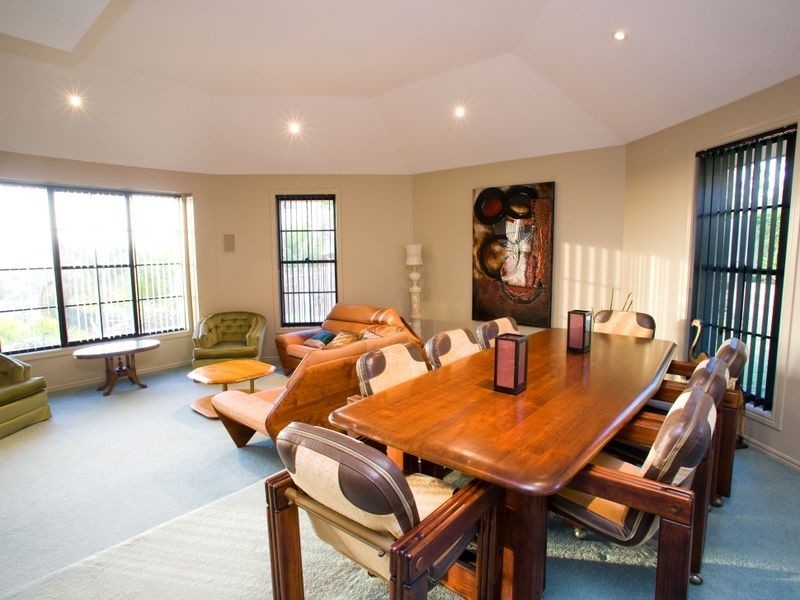 17 Tamarind Pl, Stretton QLD 4116