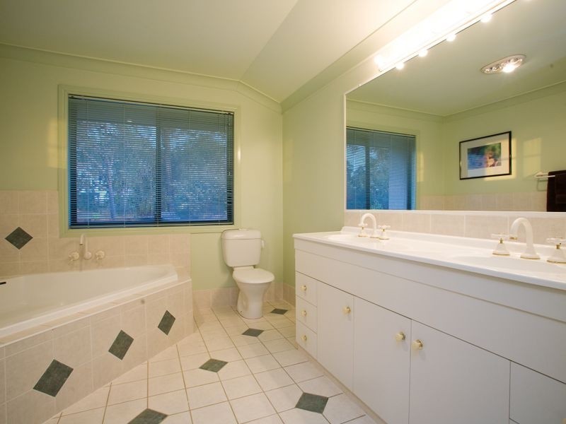 17 Tamarind Pl, Stretton QLD 4116