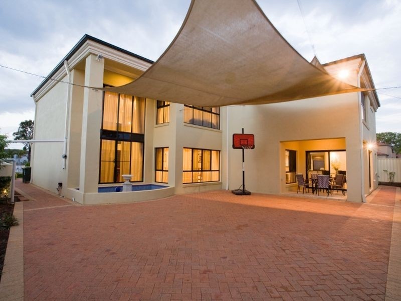 110 The Avenue, Sunnybank Hills QLD 4109