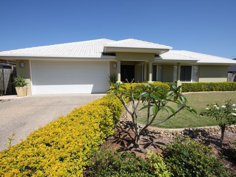 15 Tarra Pl, Parkinson QLD 4115