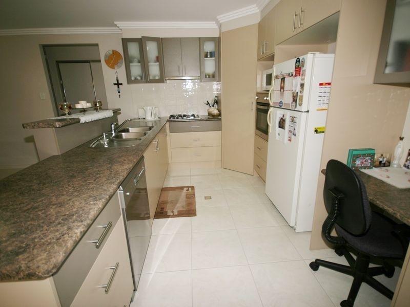 27 Dalrymple Place, Calamvale QLD 4116