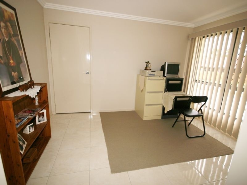 27 Dalrymple Place, Calamvale QLD 4116