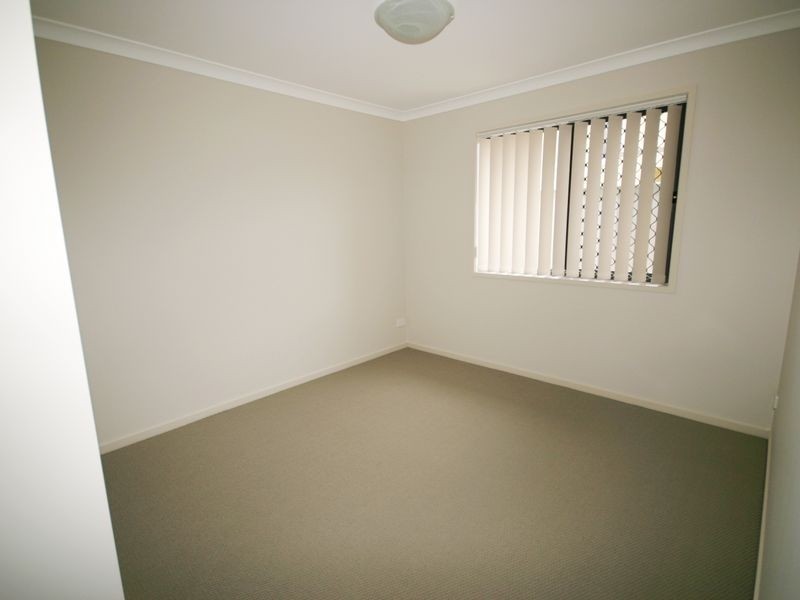 27 Dalrymple Place, Calamvale QLD 4116
