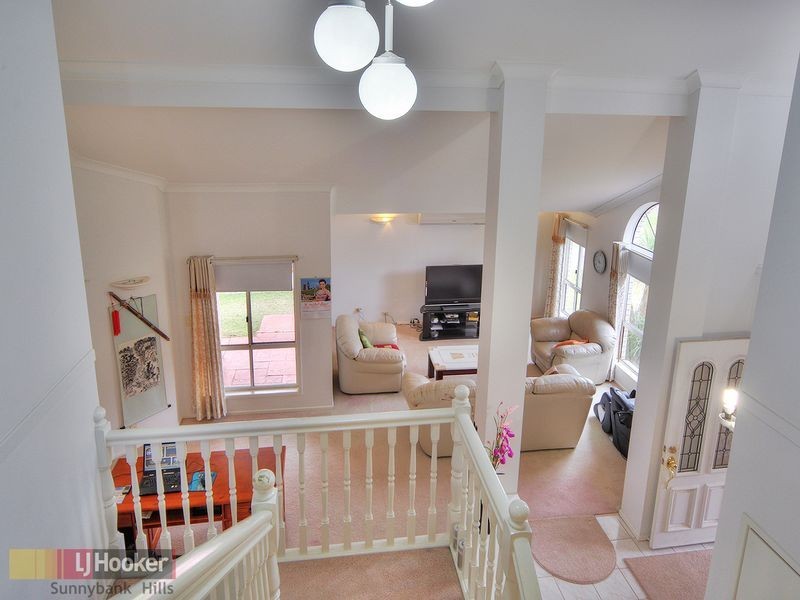 6 Darling Close, Calamvale QLD 4116