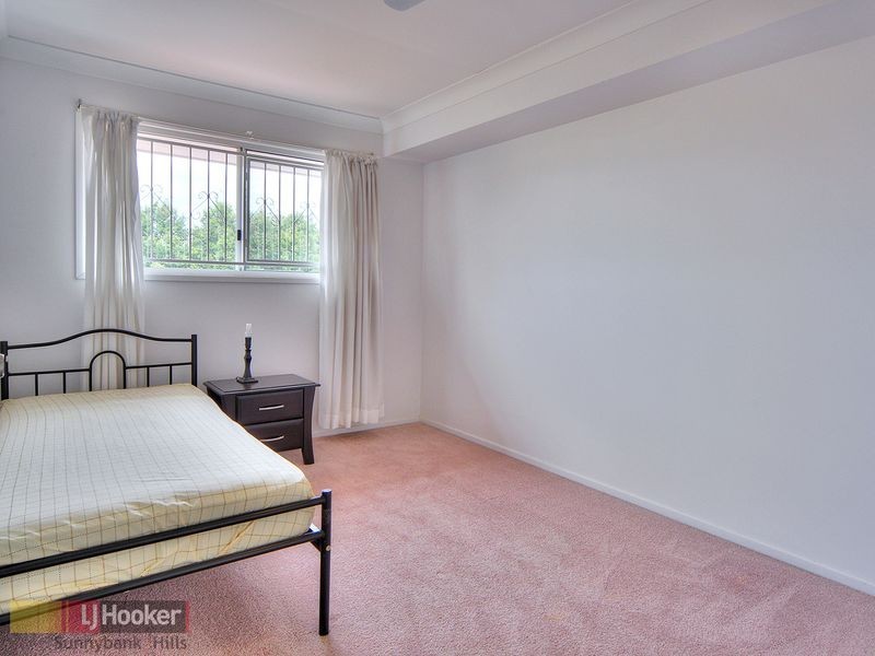 6 Darling Close, Calamvale QLD 4116