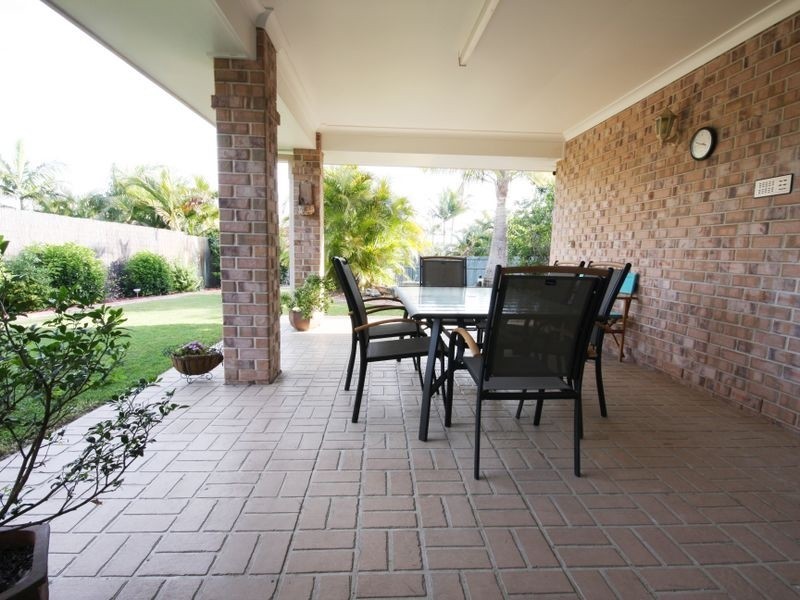 6 Michigan Cr, Parkinson QLD 4115