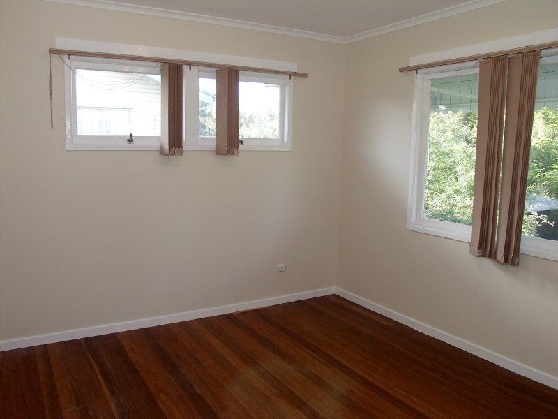 37 Grout St, Macgregor QLD 4109