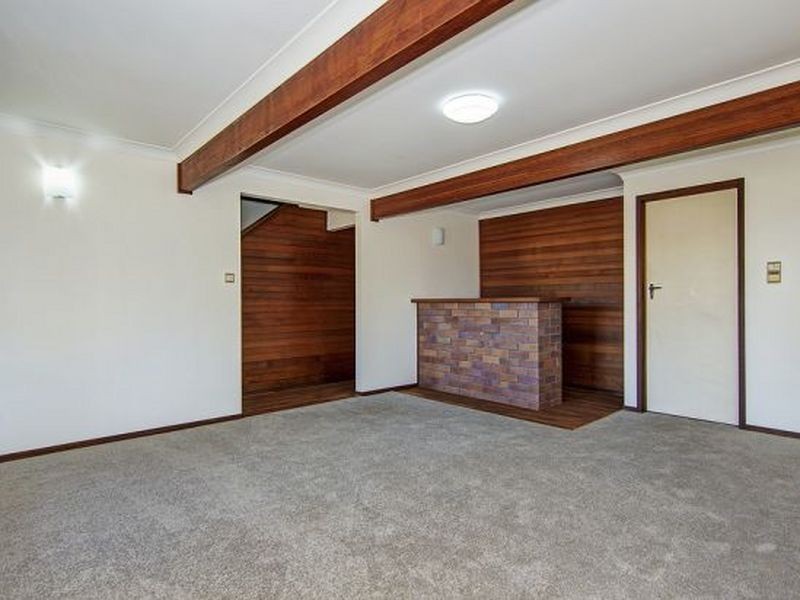 44 Romulus Street, Robertson QLD 4109